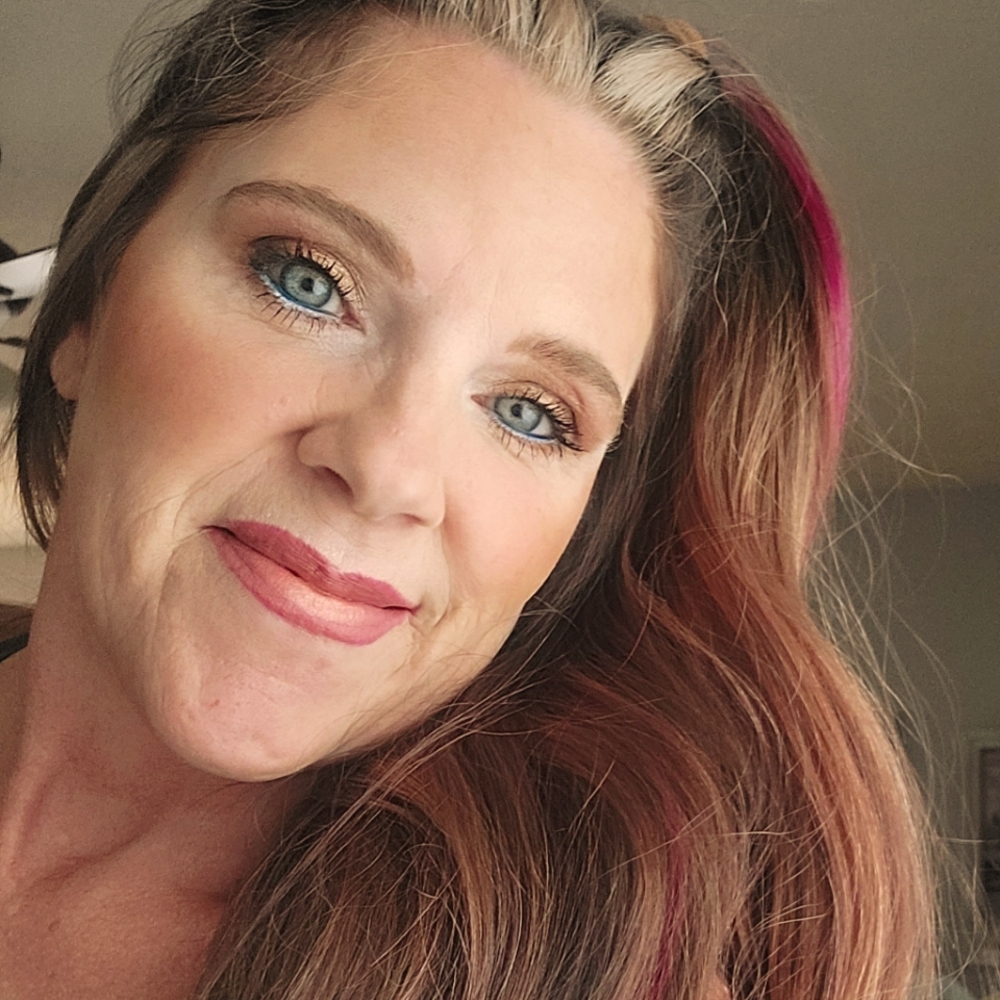 Meet your Posher, Dawn